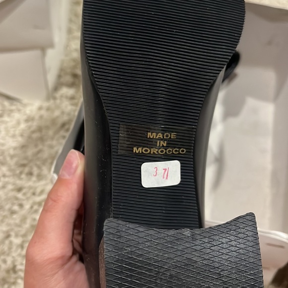 Vintage New Mary Jane Pumps - Picture 7 of 7